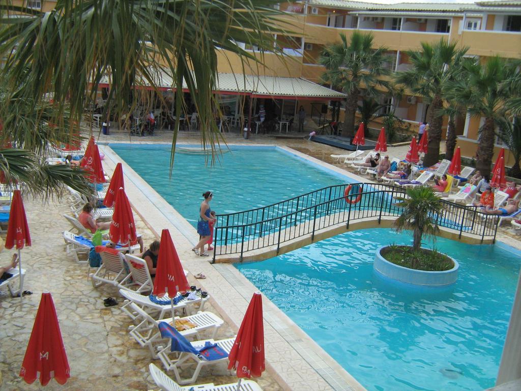 Tereza Hotel Laganas Dış mekan fotoğraf